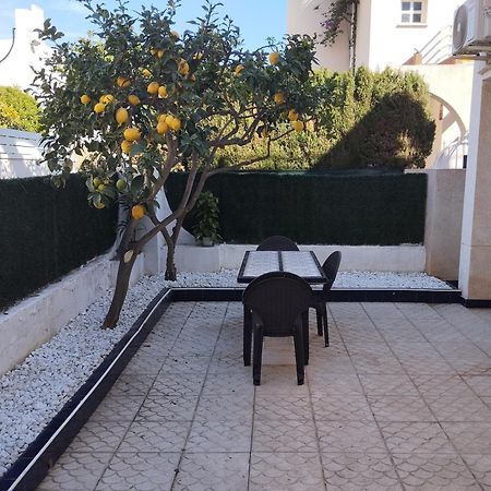 Z&R - Alcyone Villa Torrevieja Buitenkant foto